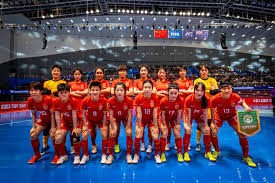 2016 小熊核心：拜耶兹（Javier Baez）凭借神级触杀技巧，获封“魔法师”